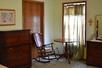 Lazy T Ranch Guest House แมนฮัตตัน ภายนอก รูปภาพ